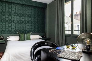L Hôtel