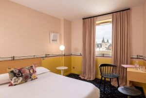 L Hôtel