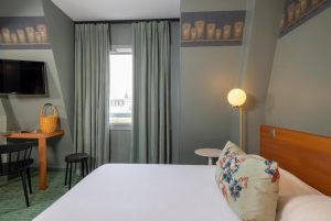 L Hôtel