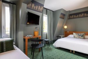 L Hôtel